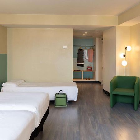 Hotel Ibis Styles Zaragoza Ramiro I Exterior foto