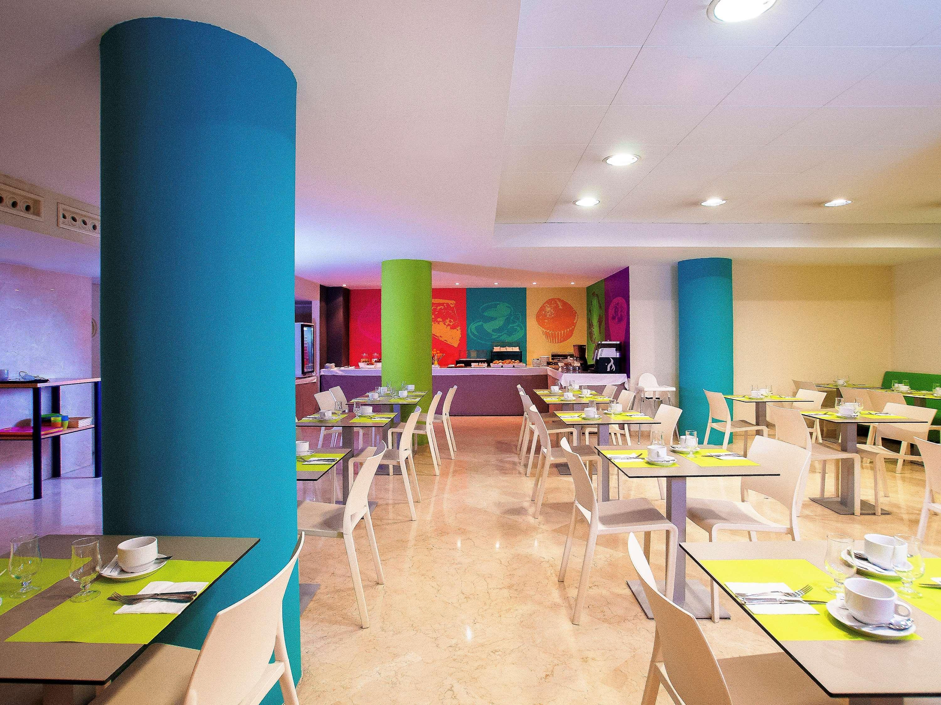 Hotel Ibis Styles Zaragoza Ramiro I Restaurant foto