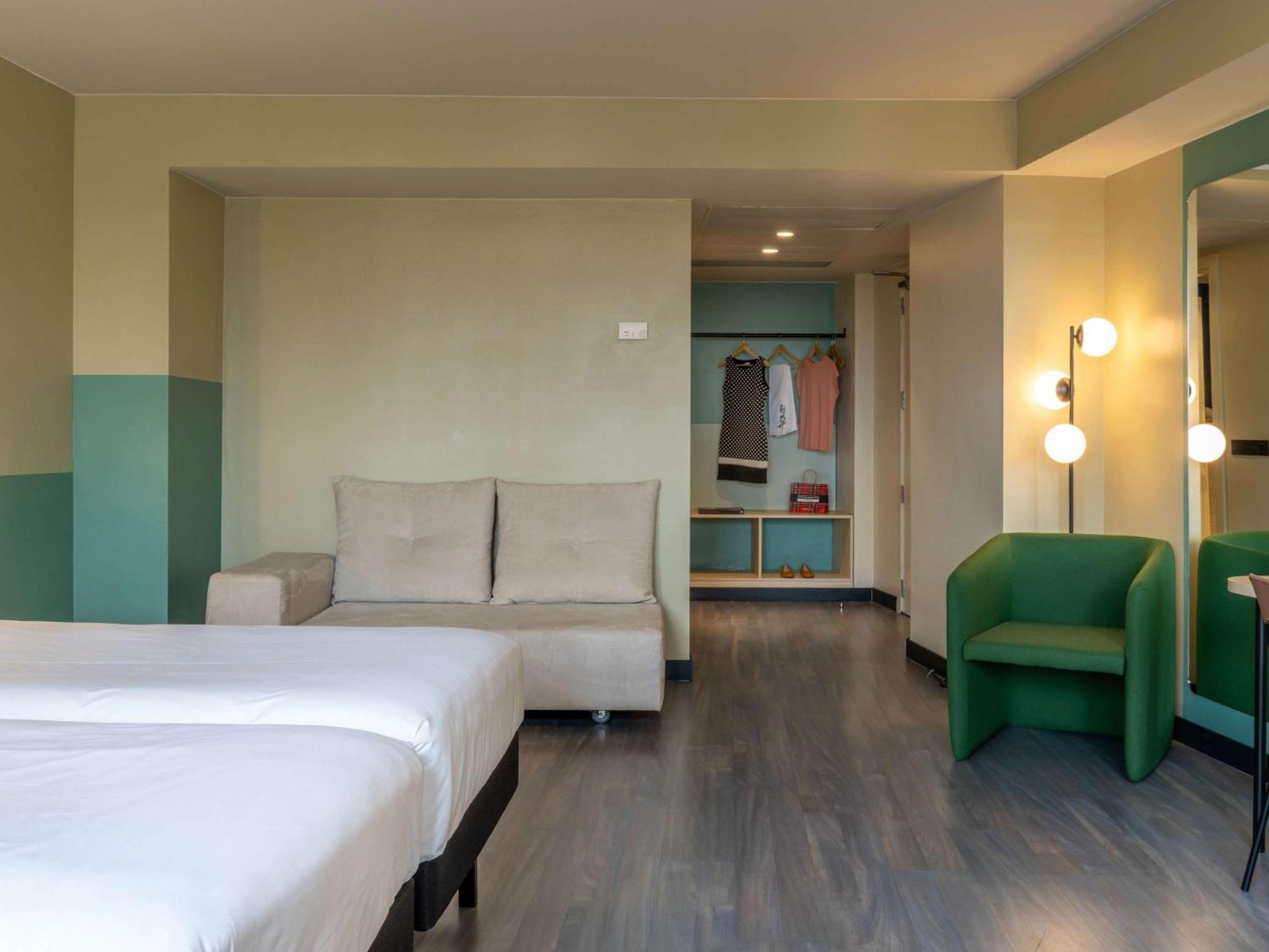Hotel Ibis Styles Zaragoza Ramiro I Exterior foto